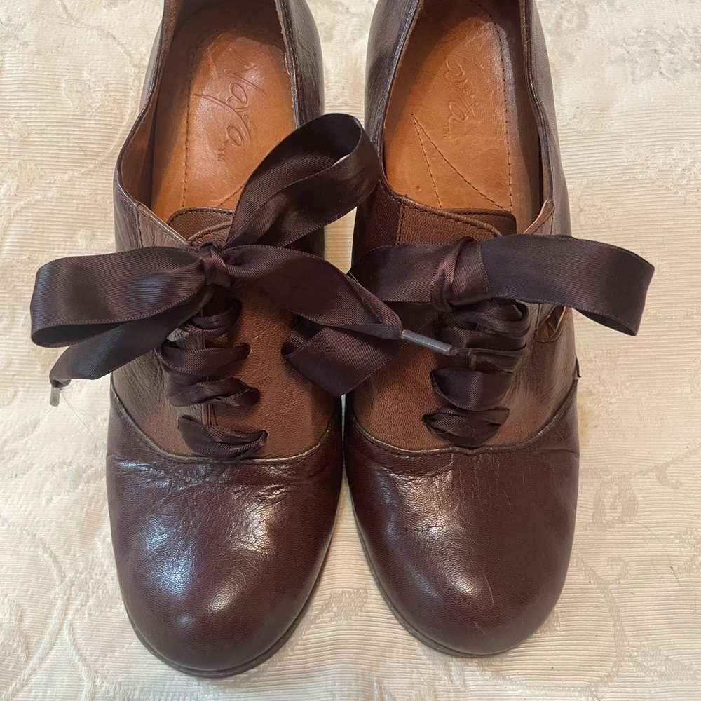 Naya Dark Brown Leather Heels with Ribbon Laces